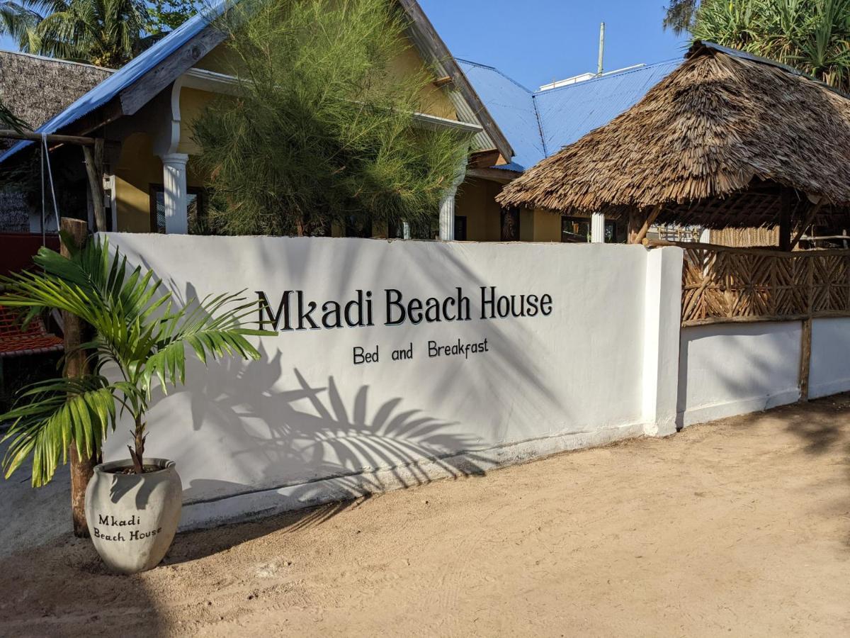 Mkadi Beach House Hotel นูงวี ภายนอก รูปภาพ